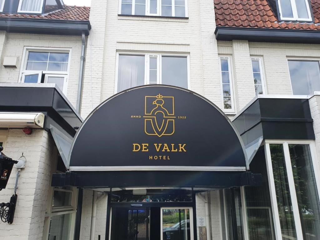 Boutique Hotel De Valk Valkenswaard Exterior photo