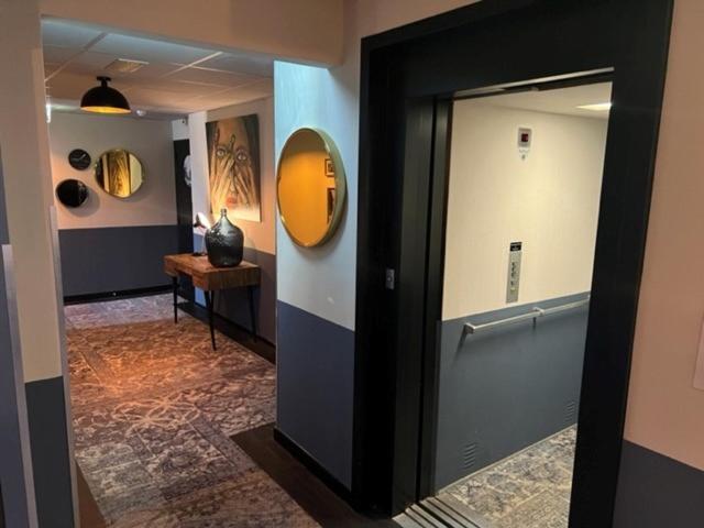 Boutique Hotel De Valk Valkenswaard Exterior photo