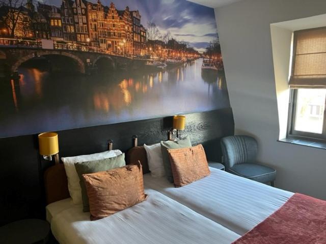 Boutique Hotel De Valk Valkenswaard Exterior photo